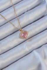 316L Çelik Zincir Altın Renk Pembe Zirkon Taşlı Kalp Kolye
